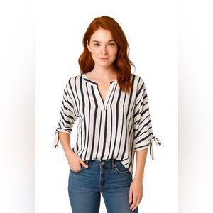 Blouses for Women Size Large Blue and White